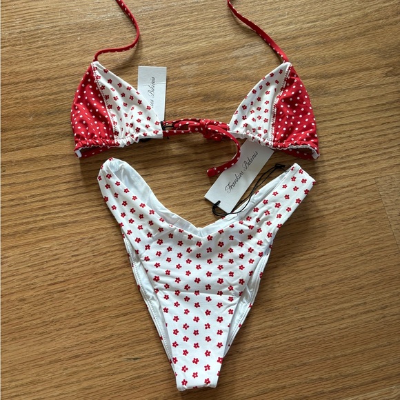 Frankie's Bikinis Other - Frankie’s bikinis set